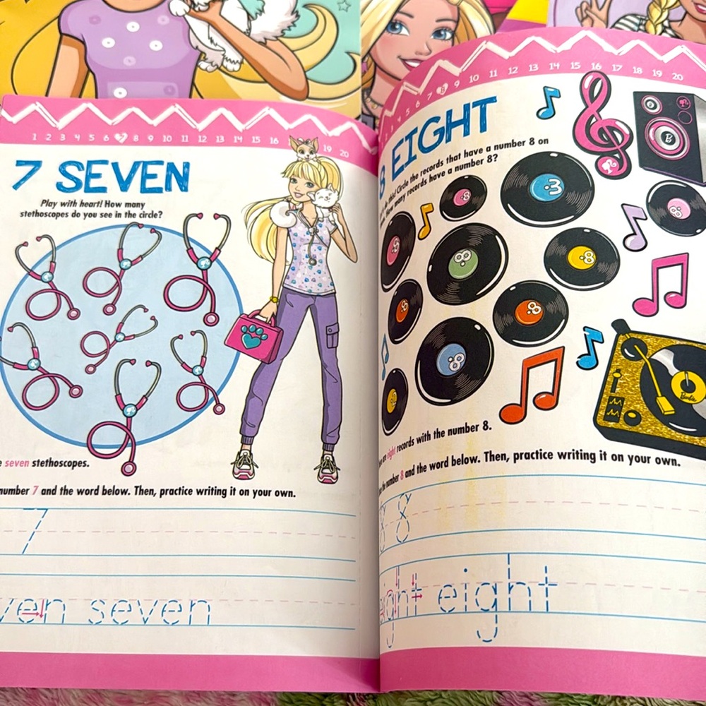 Barbie Activity and Learning Set - Picture 8 of 9